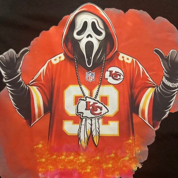 Kansas City Chiefs Ghost Face woman’s T-Shirt size XL - Picture 2 of 4
